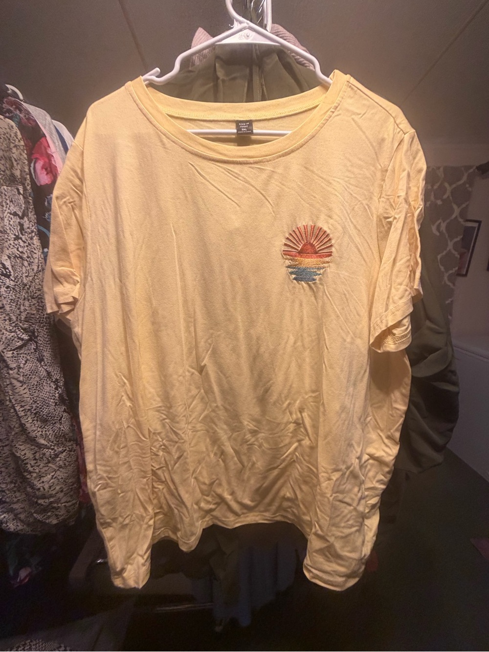 SHEIN Pale Yellow Short-Sleeve Tee with Sunset Patch